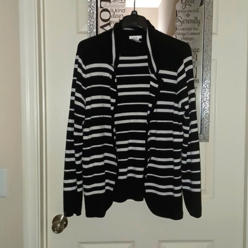 Women's sweater